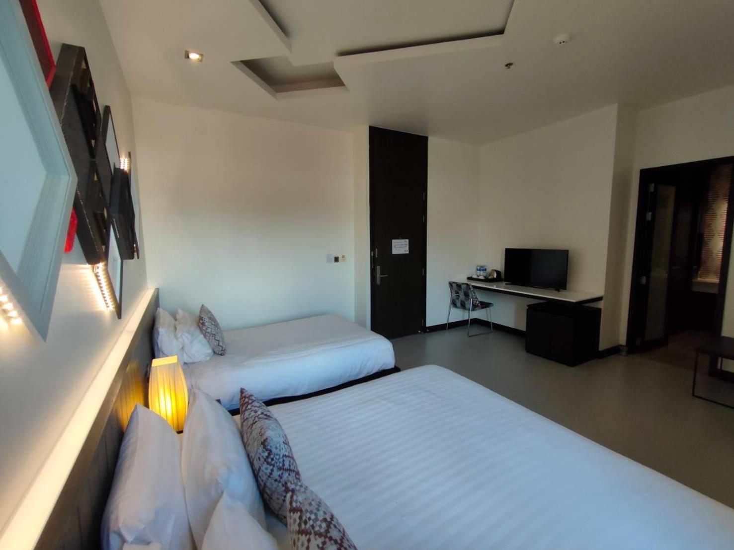 Sorin Hotel Surin Exterior foto